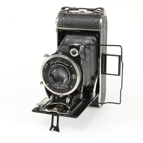 Voigtländer Laufbodenkamera zweites Modell 1930-1932  ©  engel-art.ch