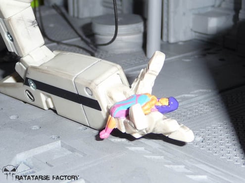 1/60 Diorama - DYRL crash scene- Ratatarse Factory