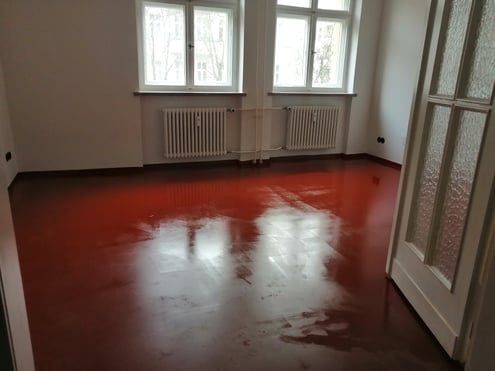 LEOSTEEN, Badgestaltung, Fussboden, Steinboden, Steinholz, Steinholz-Restaurierung, Naturprodukte, Badsanierung, betonbad, betonbeschichtung, betonboden, betoncire, betoncire, betonboden, betoncirenatur, betondusche,  betonküche, beton