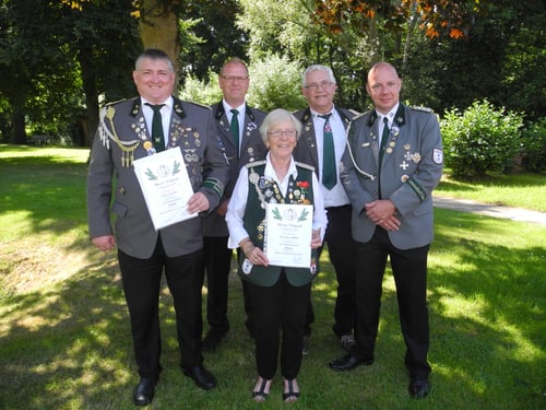 Lars von Ahn, Dirk Mahler, Marianne Möller, Jürgen Bauer und Jörg Möller