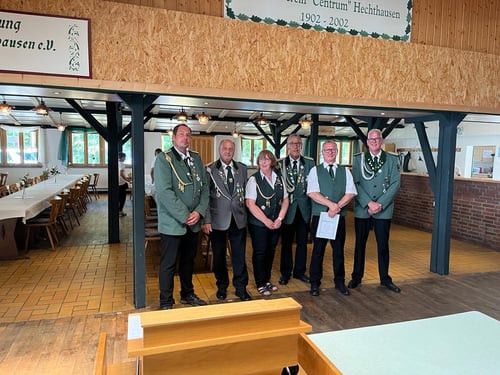 Tobias Ostrowski, Wilfried Röndigs, Petra Schröder, Präsident Jürgen Graf, Wilfried Boldt, stellv. Präsident Ralf von Borstel; Foto: Jürgen Bauer