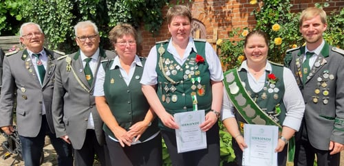 Jürgen Bauer, Präsident Jens Heller, Doris Gehrmann, Sabine Kovermann, Birte Linck und Clemens Schumacher