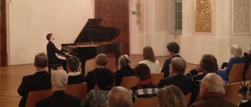 Valentin FHEODOROFF, Beethoven-Preisträger 2013, am 7. Feb. 2015 zu Gast bei beethoven:complete