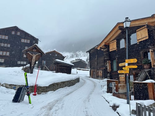 Gluringen: Ein unverfälschtes Bergdorf, welches seine Ursprünglichkeit bewahren konnte.