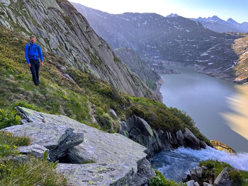 Austritt des Wasserverbindungsstollens vom Bächlisee.