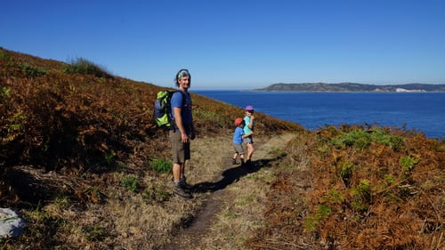 Farbenprächtige Wanderung auf den Monte da Insua.