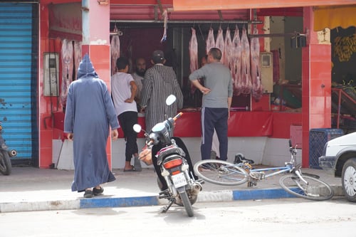 Unterwegs kaufen wir noch ein paar Sachen für die nächsten Tage ein.