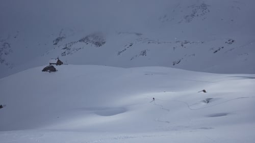 Abfahrt hinunter zur Rotondohütte