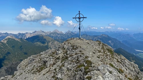 Endlich am Gipfel der Leilachspitze auf 2'274m.