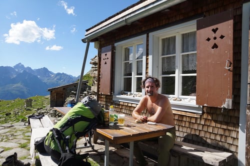 Die Hütte, Aussicht & Sonne für mich allein.