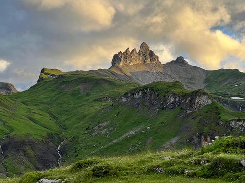 Die Lobhörner bei Sonnenuntergang.