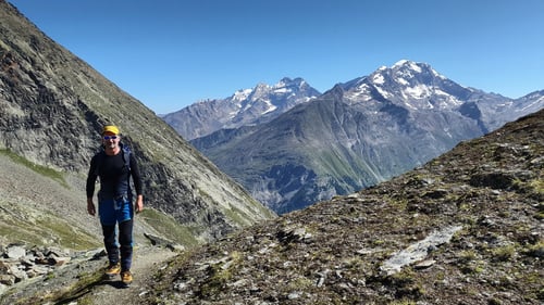 Unterwegs mit leichtem Gepäck.