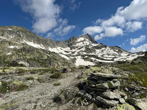 Blick auf die Gratkette des Hohhoren.