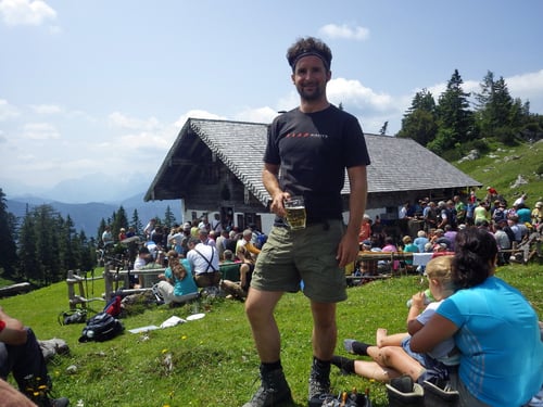 Auf der Kohleralm wo zuvor die Bergmesse stattfand.