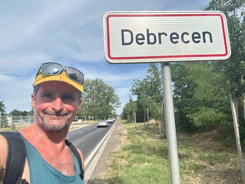 Ich bin da. Der Streckenabschnitt von Budapest nach Debrecen ist abgeschlossen :-)