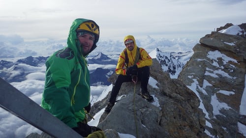 Auf dem Gipfel des Nadelhorns (4'327m)
