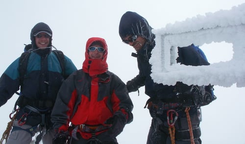 Gipfelvergnügen ohne Aussicht