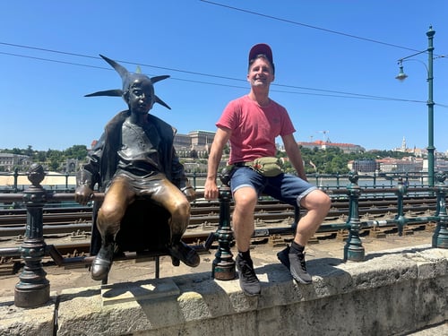 Dr Joggeli in Budapest