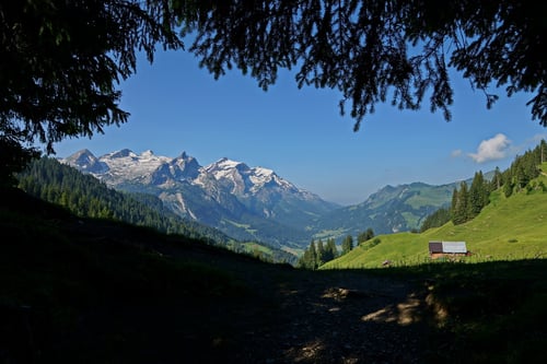 Am Chrine: Der letzte Pass vor dem Abstieg nach Gsteig.