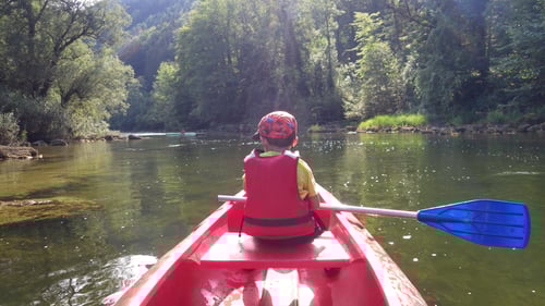 Flussabwärts in Richtung Saint Ursanne