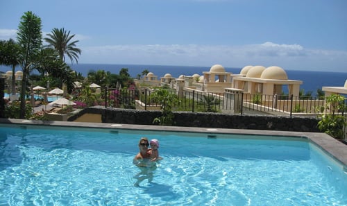 In einem der vielen Plantschbecken des Vincci La Plantación del Sur