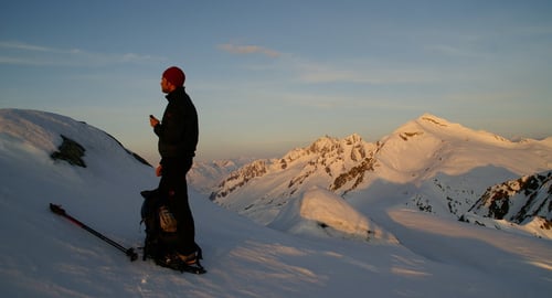 Am Gipfel der Fibbia bei Sonnenaufgang