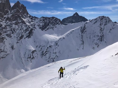 2022/02: Olli im Aufstieg zum Piz Mez (CH/GR)