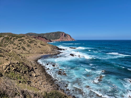 2024/04: Die wild Nordküste Menorcas (E/Menorca)