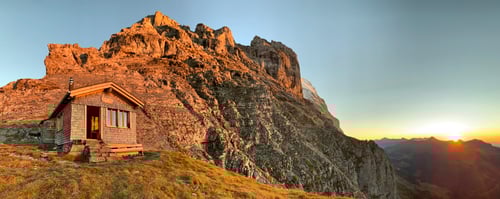 Copyright by www.tobiaserzberger.ch