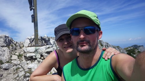 Am Gipfelkreuz des Berchtesgadener Hochthrons (1'972m)