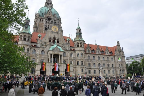 Trammplatz vor dem Neuen Rathaus ( 100 Jahre / 1913 - 2013 )