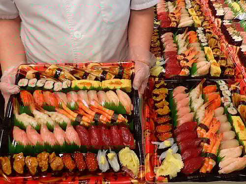 プライム東神田　寿司　出前