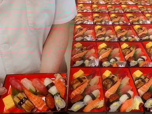 寿司　出前　ランチ