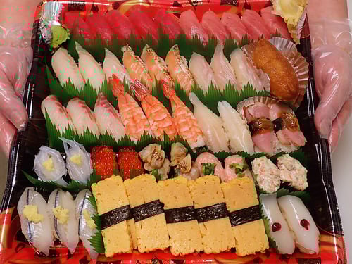 千代田区　高級　宅配寿司