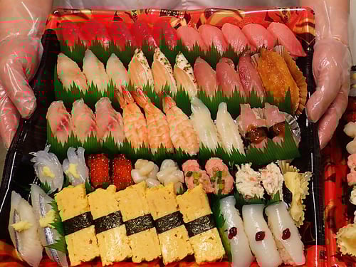 ミッドタウン　寿司　出前