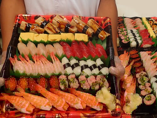 中央区　納会　寿司　出前