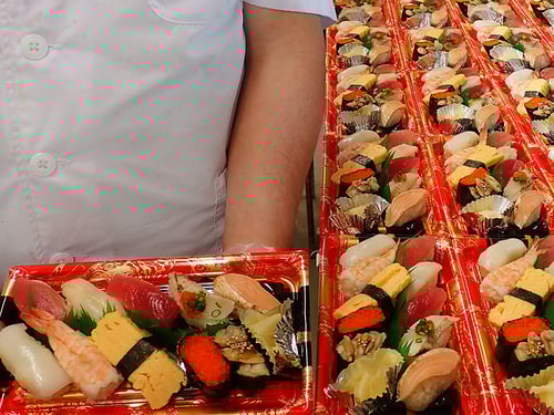 千代田区　ランチ　出前