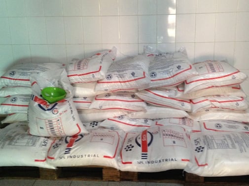 Sal industrial para baños preventivos de los peces