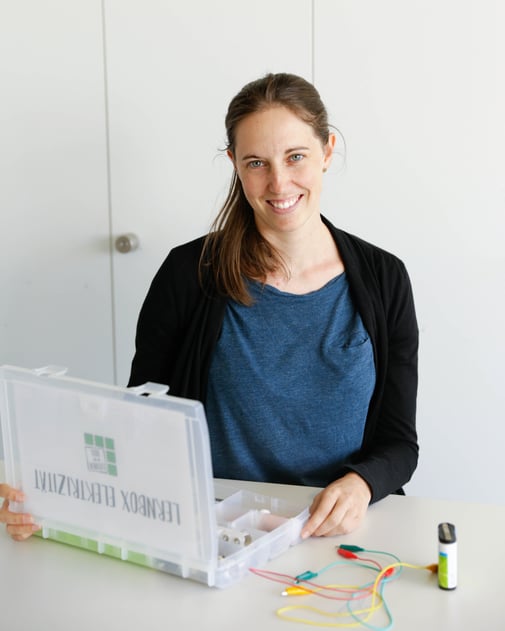 Melanie von Lernen in der Box