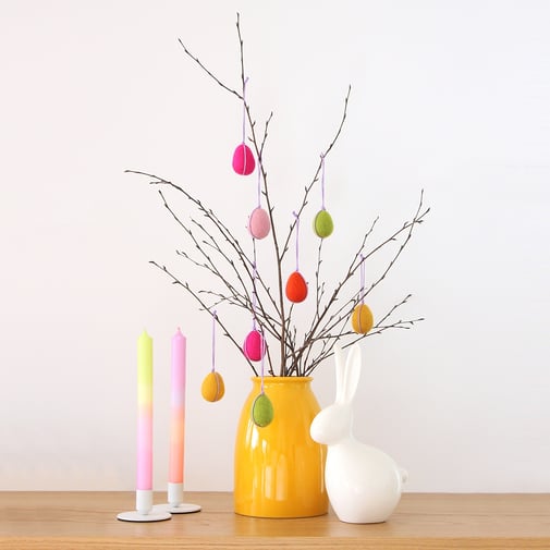 osterhase velikončni zajček pirhi sveče šopek dekoracija osterstrauss easter eggs easter bunny