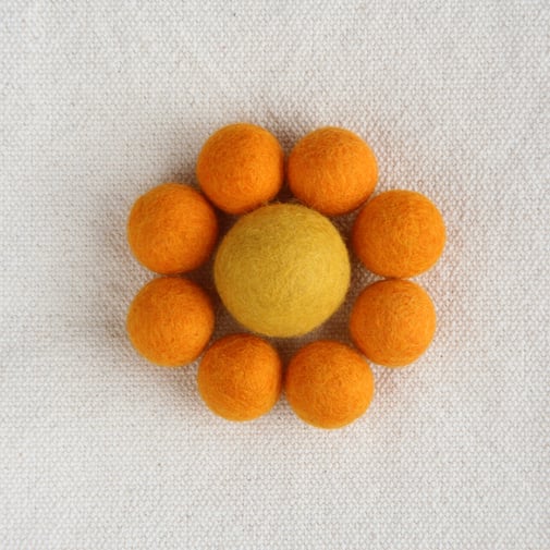 filc pomlad filzkugeln osterdekoration dekoracija pomladna rožice ustvarjanje