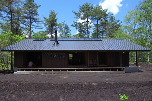 第13回長野県建築文化賞　飯綱山荘　住宅部門　最優秀賞(知事賞)　丸山和男　審査委員長：中村好文 氏