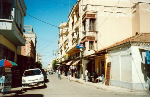 Rue Carnot en 2008 depuis la rue Pasteur - Doc. JM GIRARD