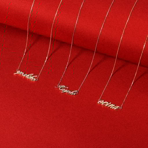 wombjewerlyの名前ネックレス