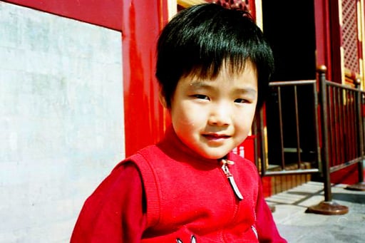 Shan posierte stolz als Torwächter 