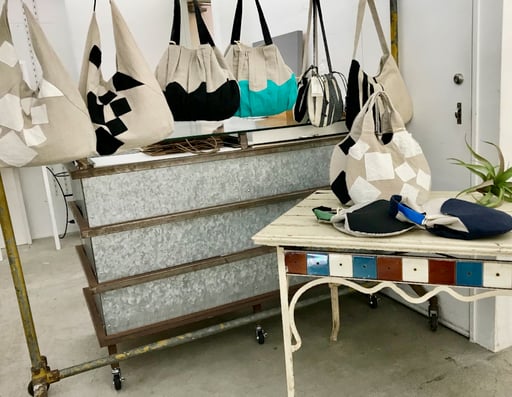 TOMOO 2021 SS Collection 