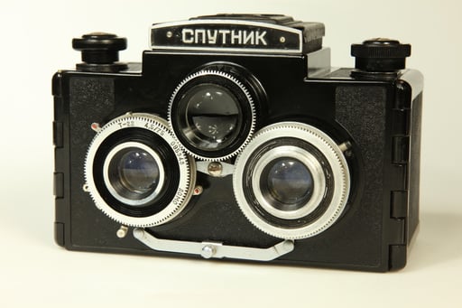 LOMO Sputnik Stereo Kamera  © by engel-art.ch