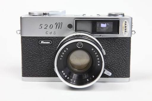 RICOH 520 CdS  ©  engel-art.ch