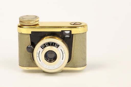 KUNIK Petie  ©  engel-art.ch