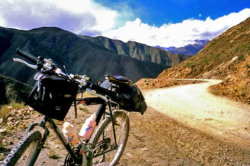 Kampa-La-Pass. 25 km, 4.790 m hoch - unendlich still war es am späten Nachmittag in dieser Höhe
